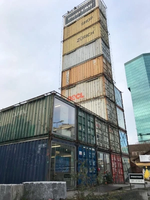 Freitag e seu prédio de containers - dona viagem